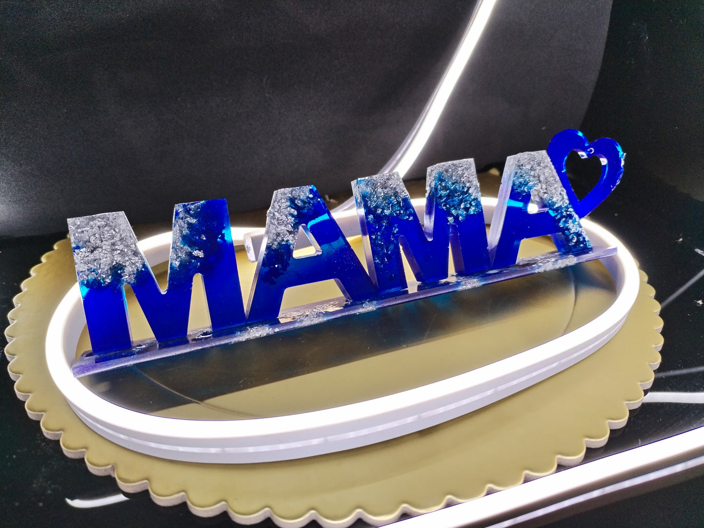 Palabra breve 4 letras + base + adorno